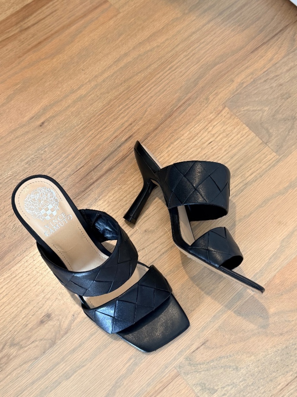 Vince Camuto Candialia Sandal